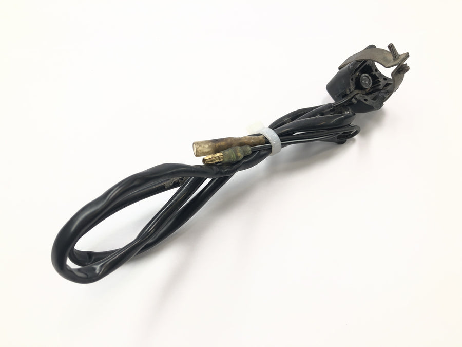 Yamaha YZ 426 F [2000] - Bouton d'arrêt du commutateur d'arrêt, bouton d'arrêt de traction