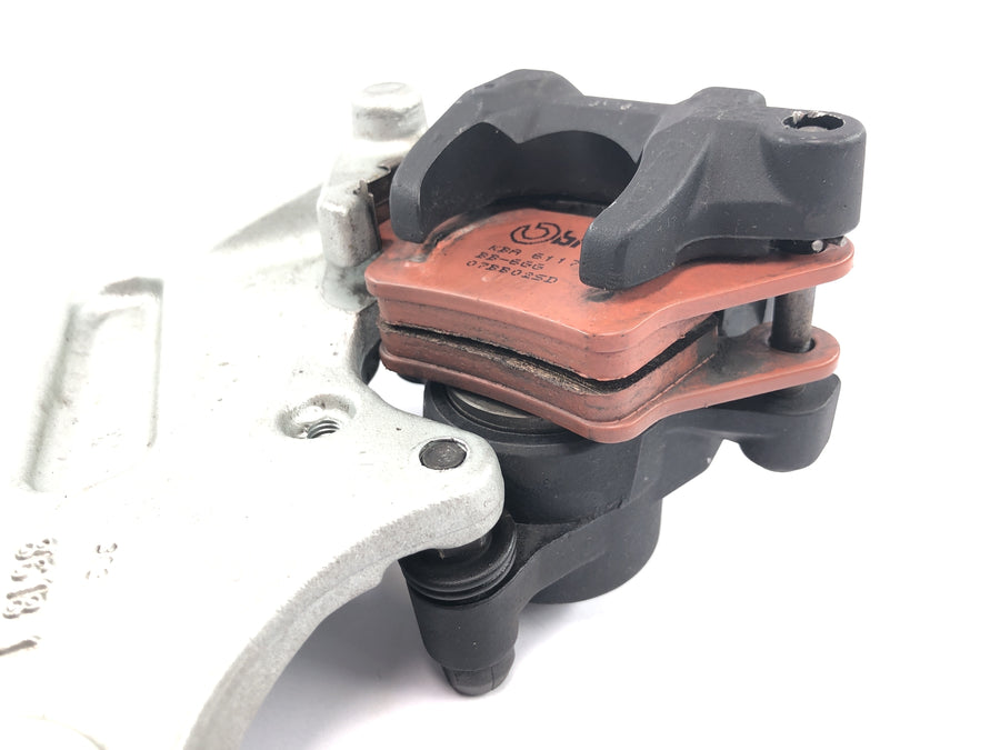 Yamaha MT 03 RM02 [2007] - Etrier de frein arrière Brembo avec support