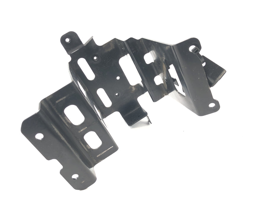 Suzuki VZ 1500 WVCU [2011] - battery box bracket unit holder