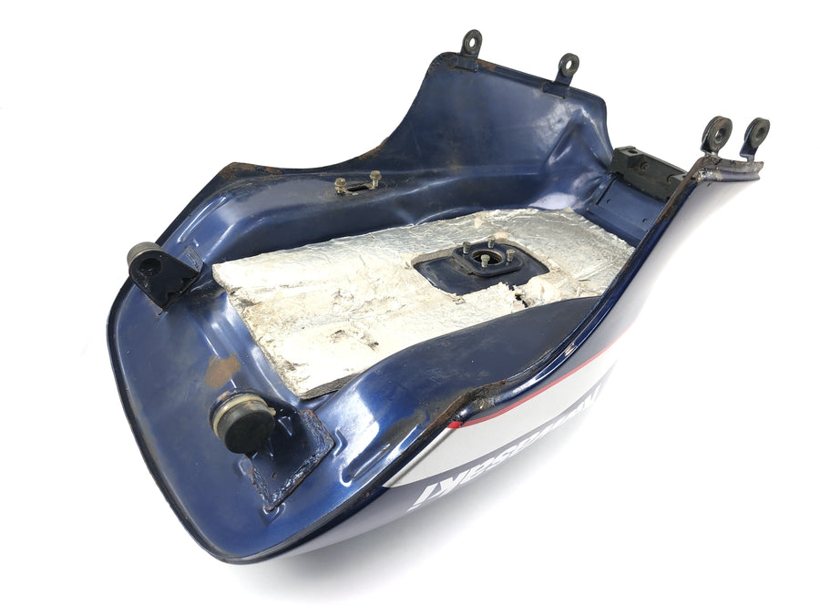 Kawasaki GPZ 1000 RX [1987] - Tank Fuel tank Petrol tank rusty inside