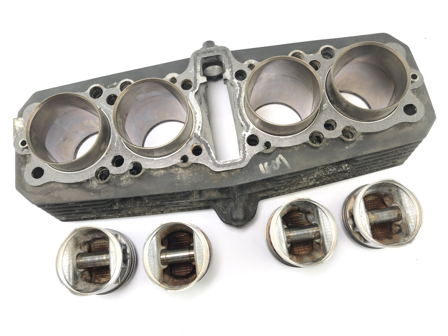 Kawasaki ZR7 ZR750F [1999] - cylinder with piston piston block