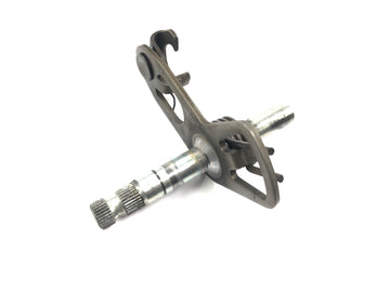 Yamaha YZF R1 RN04 [2001] - shift shaft shift lever shaft
