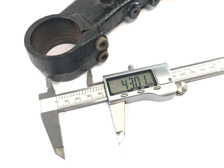 Yamaha XJR 1200 4PU [1996] - lower triple clamp