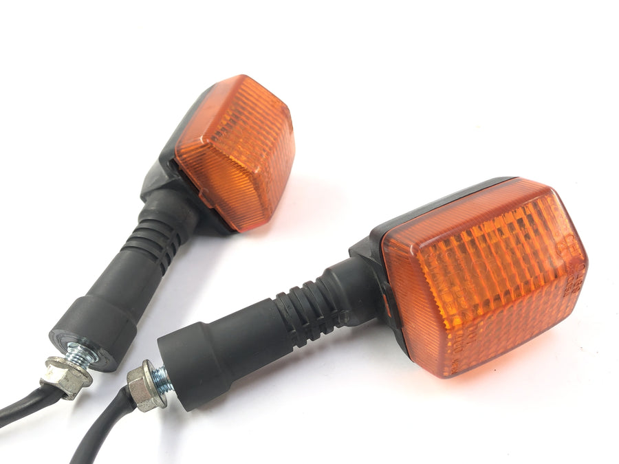 Honda NX 650 Rd02 [1989] - Blinker a défini couple