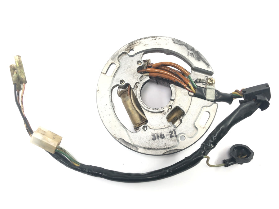 Yamaha DT 175 2K4 [1982] - Système d'allumage par plaque de base d'allumage du stator d'alternateur