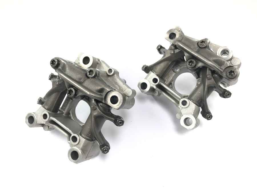 BMW R 1200 R R1ST [2008] - camshaft bearing block rocker arm block valve train holder pair