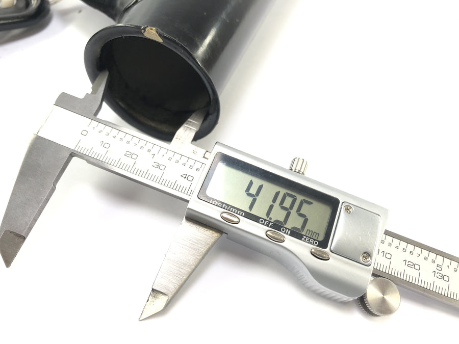 Moto Guzzi V7 Special [1971] - Headlight mount