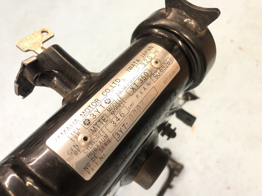 Yamaha XT 350 3YT / 55V [1990] - frame with papers