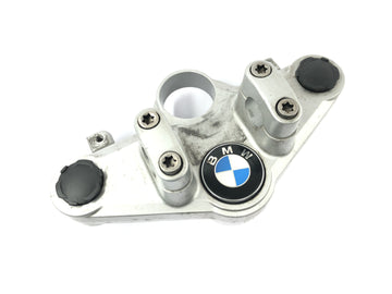 BMW R 1200 R R1ST [2008] - Fork bridge at the top of the handlebar clamp
