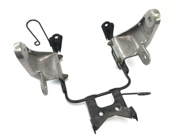 Yamaha XJR 1300 RP06 [2002] - Headlight bracket bracket lamp holder front