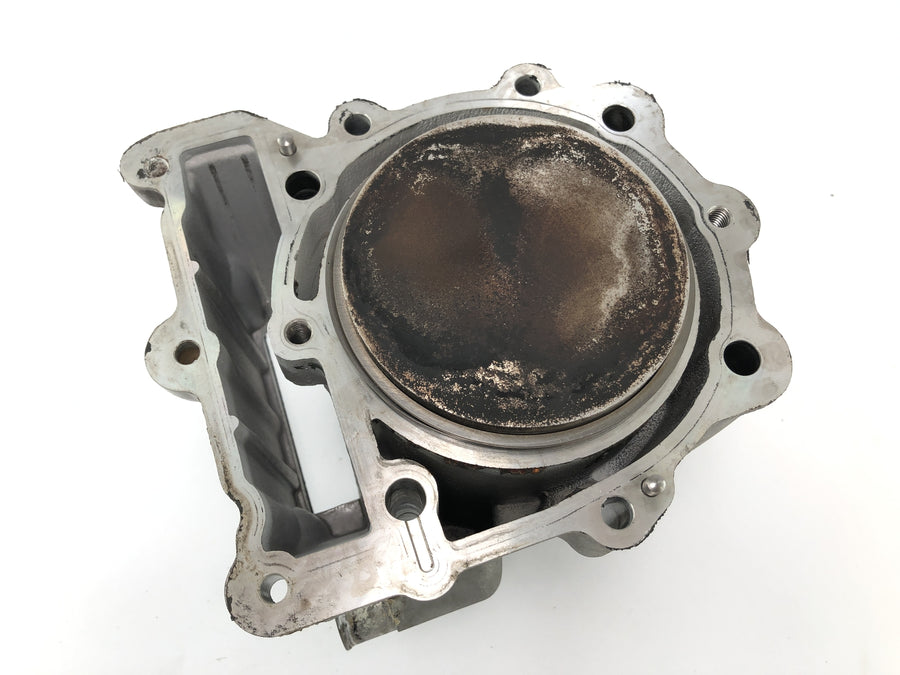BMW F 650 GS R13 [2002] - cylindre avec des pistons
