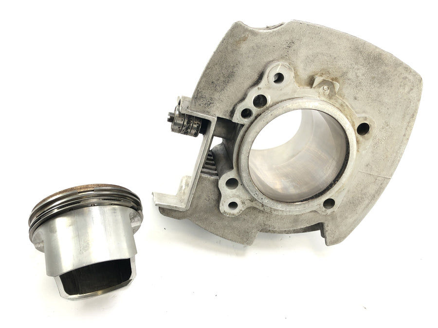 Ducati SL 600 Pantah [1982] - cylinder with piston set