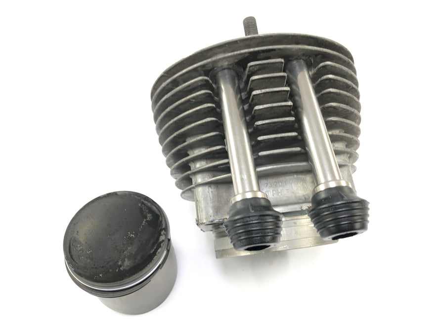 BMW R 60/5 [1973] - Cylindre avec piston à gauche