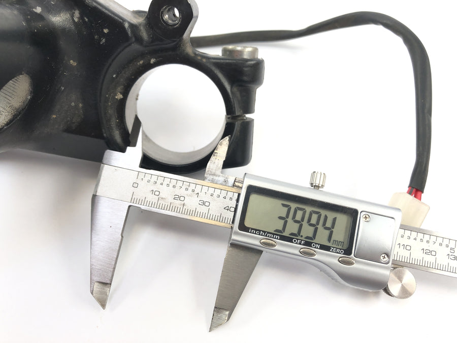 Honda CB 750 RC42 [1996] - Bridge de fourche avec verrouillage d'allumage et ensemble de clés