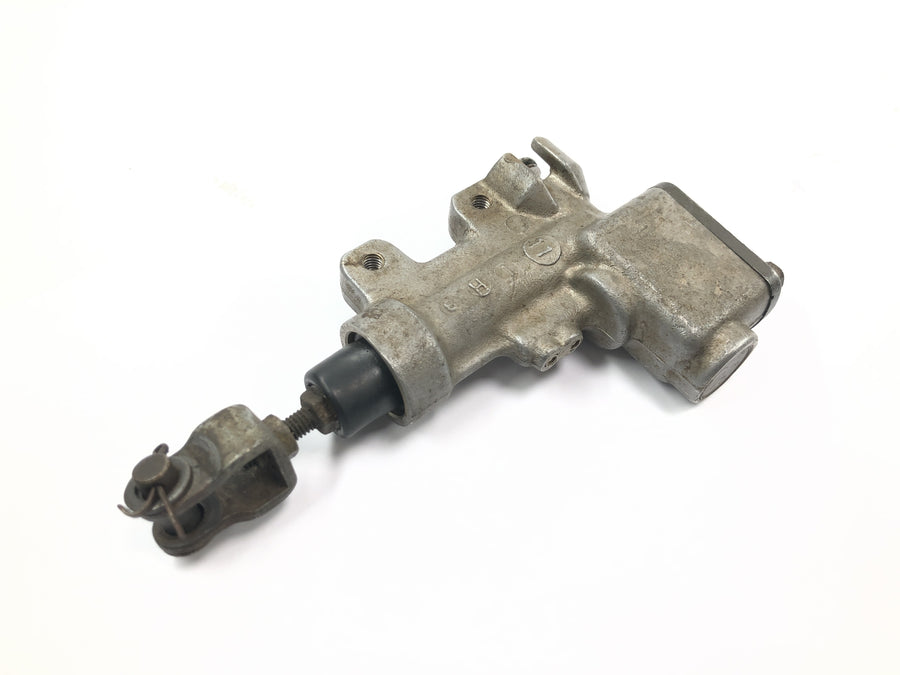 Suzuki RM Z 250 RJ41A [2007] - Fußbremszylinder Bremspumpe hinten