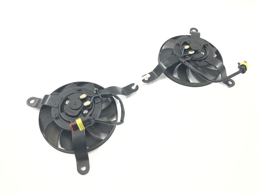 Ducati Multistrada 1200 S Touring [2009] - Radiator fan