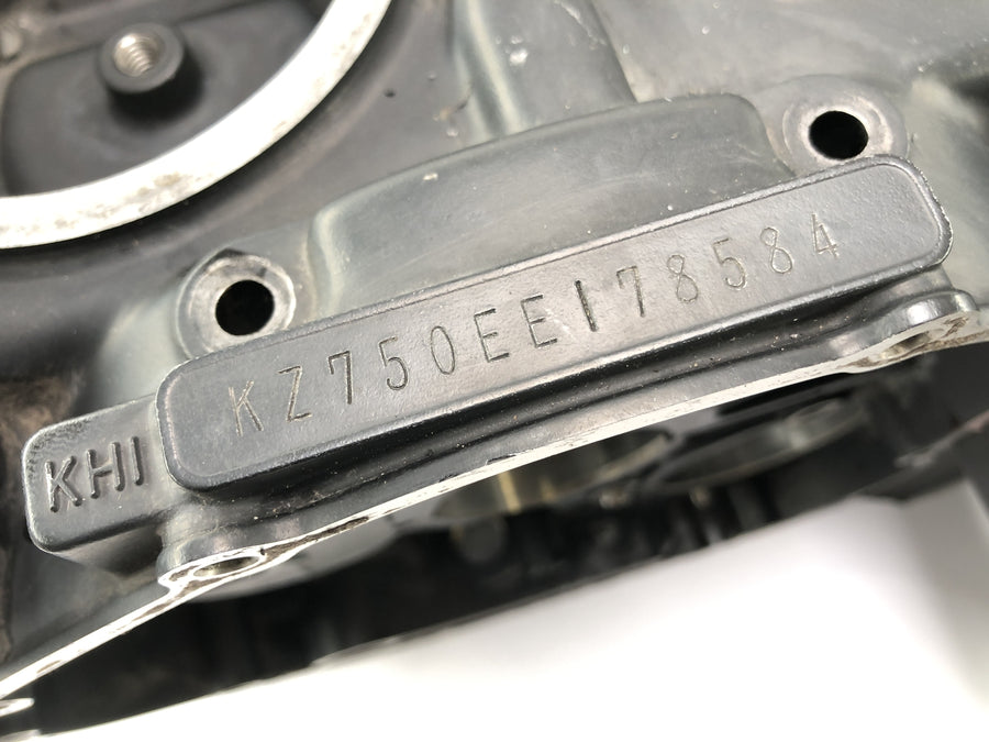 Kawasaki ZR7 ZR750F [1999] - Motorgehäuse Leergehäuse
