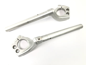 Triumph Sprint ST 1050 [2005] - handlebar fum on the left and right handlebar - 0