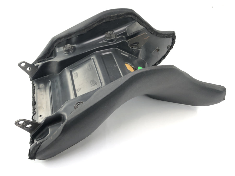 Moto Guzzi Stelvio 1200 4V [2009] - driver seat seat bench