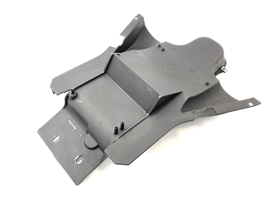 Aprilia RST 1000 Futura [2002] - Disguique de la couverture de protection sous-versée