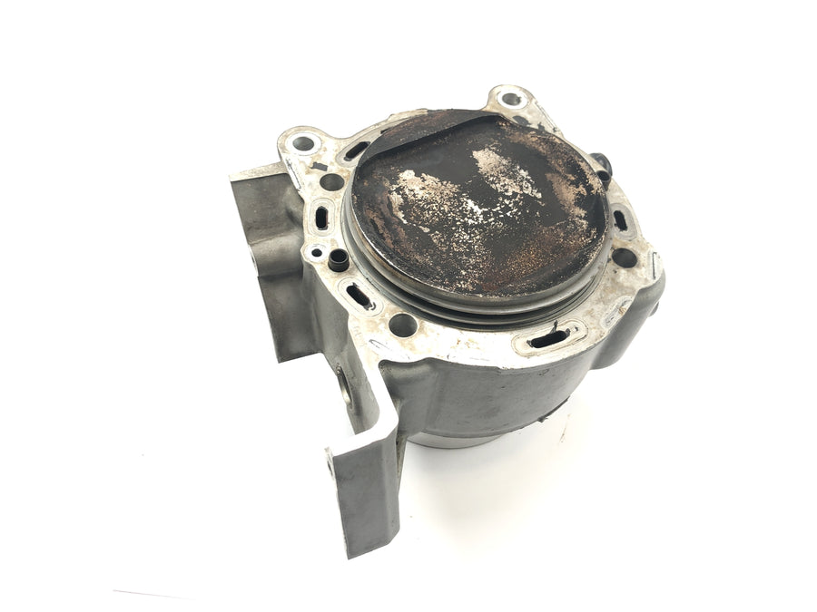 Ducati Multistrada 1200 S Touring [2009] - Cylindre avec piston arrière