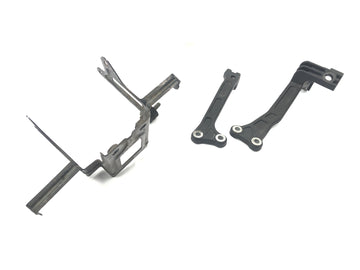 Aprilia RSV 1000 R [2004] - Radiateur support radiateur