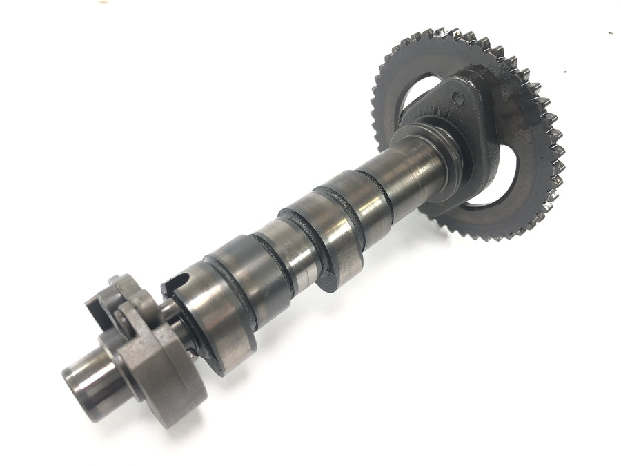 Kawasaki VN 1500 Classic VNT50D [2001] - camshaft cylinder behind