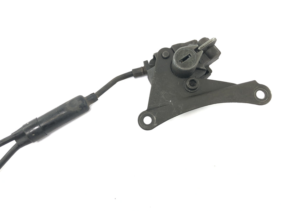 Suzuki GSX R 1100 GU74C [1987] - Lock set ignition lock tank lock handlebar lock seat lock