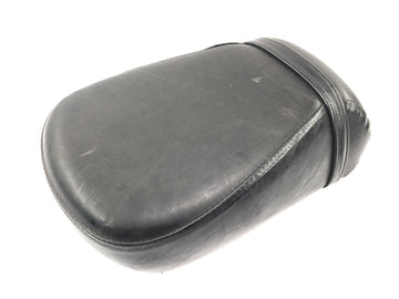 Kawasaki VN 1500 Classic VNT50D [2001] - Selch Motorcycle Case Motorcycling pillow behind