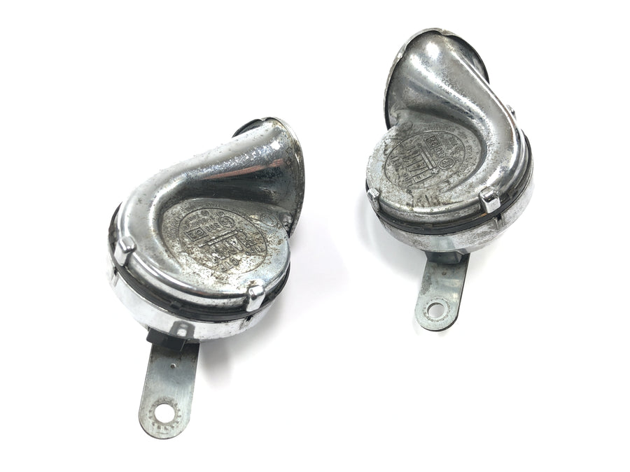 MOTO GUZZI CALIFORNIA 2 1000 VT [1982] - horn signal horn fanfare pair chrome
