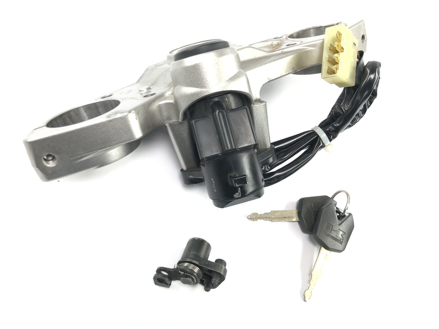 Kawasaki Versys KLE 650 A [2006] - Lock set with upper fork bridge ignition lock seat lock