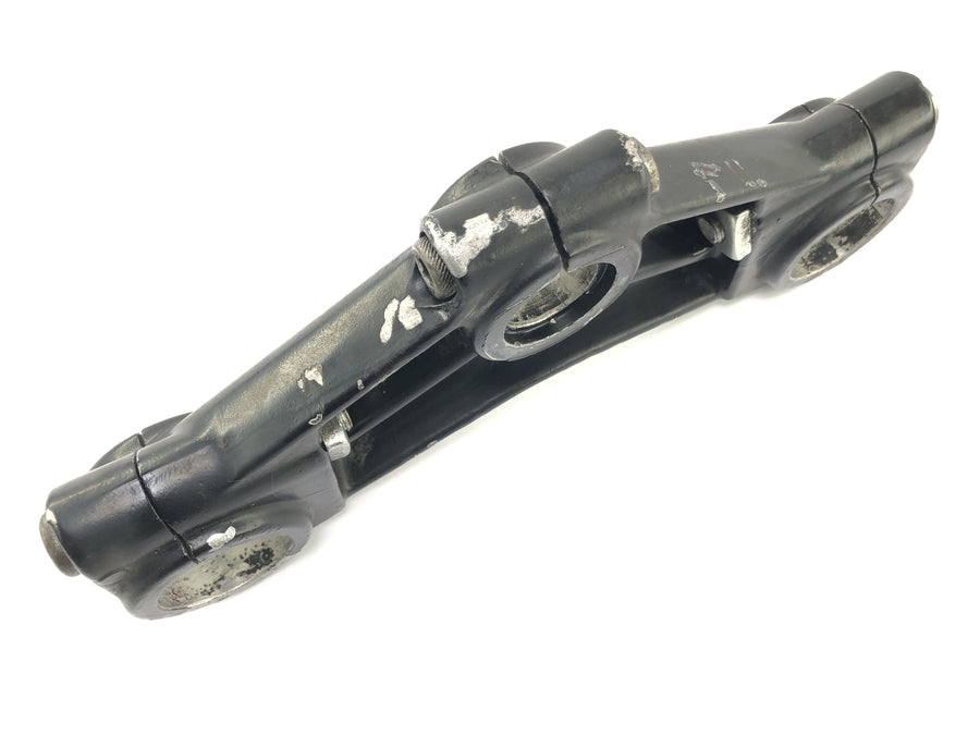 Ducati SL 600 Pantah [1982] - fork bridge at the top
