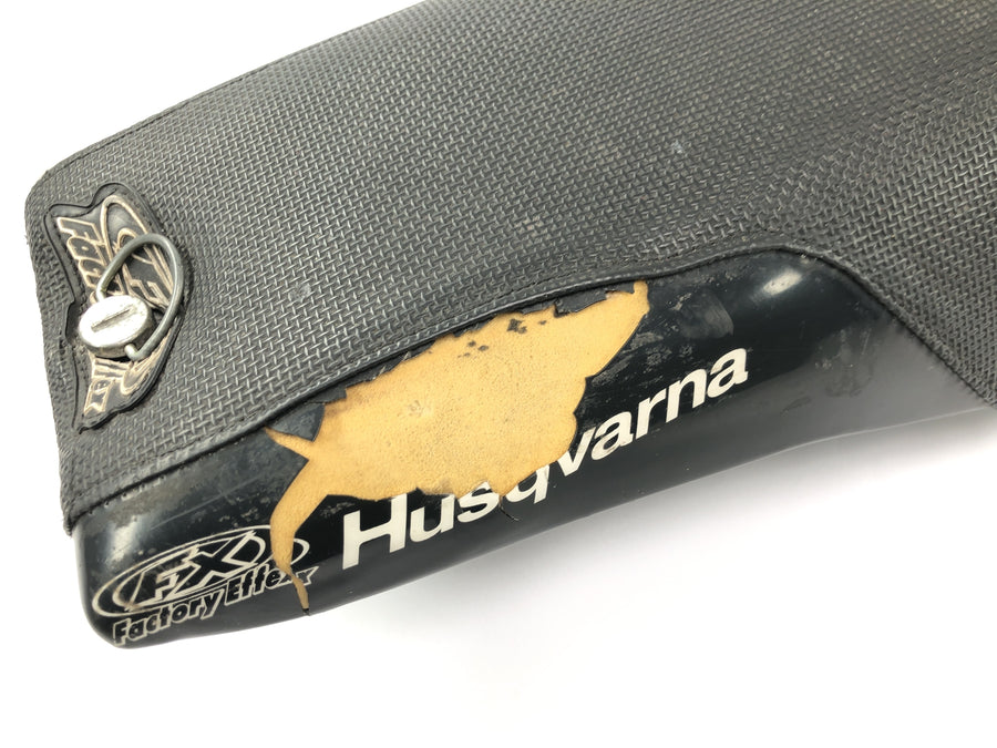 Husqvarna TE 610 H6 8AE [TE 570 H7] - Bench driver's seat