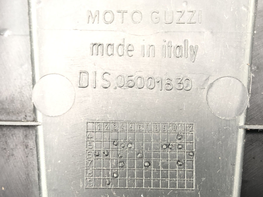 Moto Guzzi Stelvio 1200 4V [2009] - Abdeckung Stirndeckel Verkleidung Motor