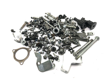 Suzuki GSF 1250 SA Bandit WVCH [2007] - remaining parts and screws mixed lot of small parts