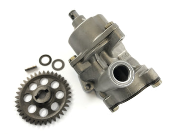Suzuki GSF 1200 S Bandit WVA9 [2003] - Oil pump with gearwheel - 0