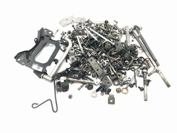Kawasaki Versys KLE 650 A [2006] - leftover parts and screws mixed lot - 0
