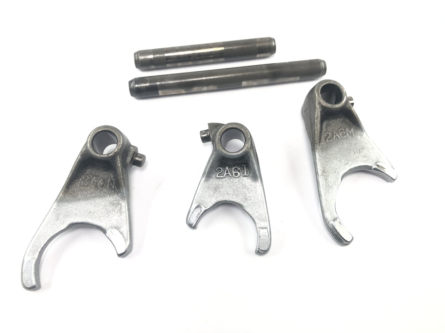 Yamaha DT 175 2K4 [1982] - shift forks shift fork set shift mechanism shift claws