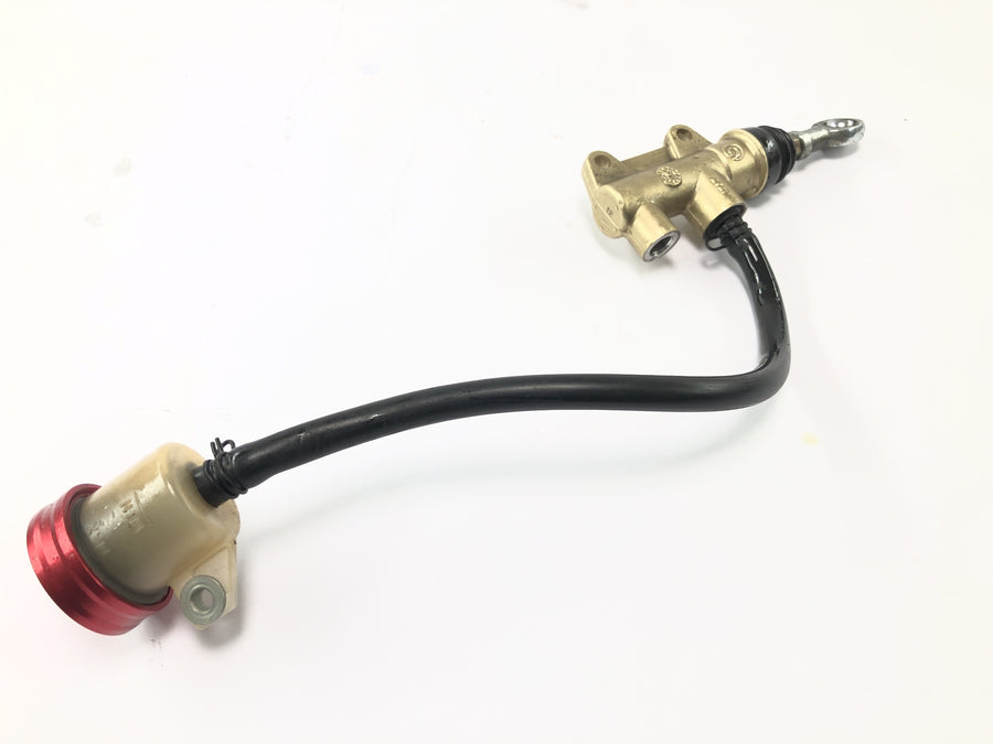 Benelli TNT 1130 [2009] - Rear brake pump