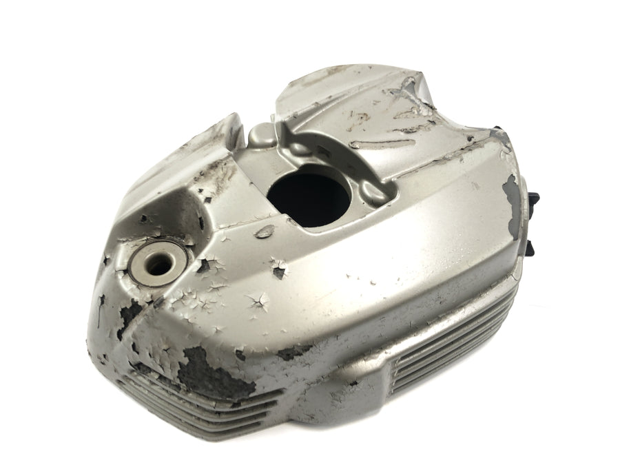 BMW R 1200 GS Adventure R12 [2012] - valve lid on the right