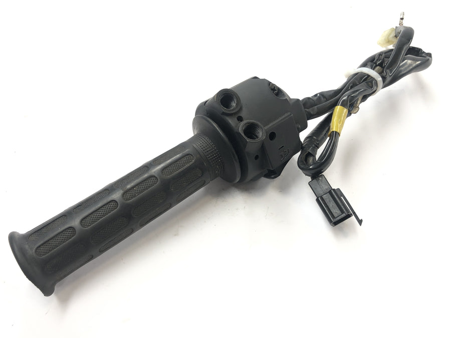 Honda XBR 500 PC15 [1989] - handlebar fitting handlebar switch on the right gas handle