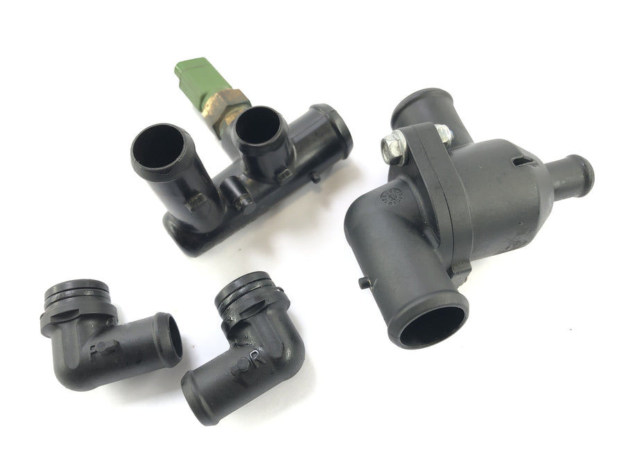 Aprilia RSV4 1000 [2010] - Coolant thermostat