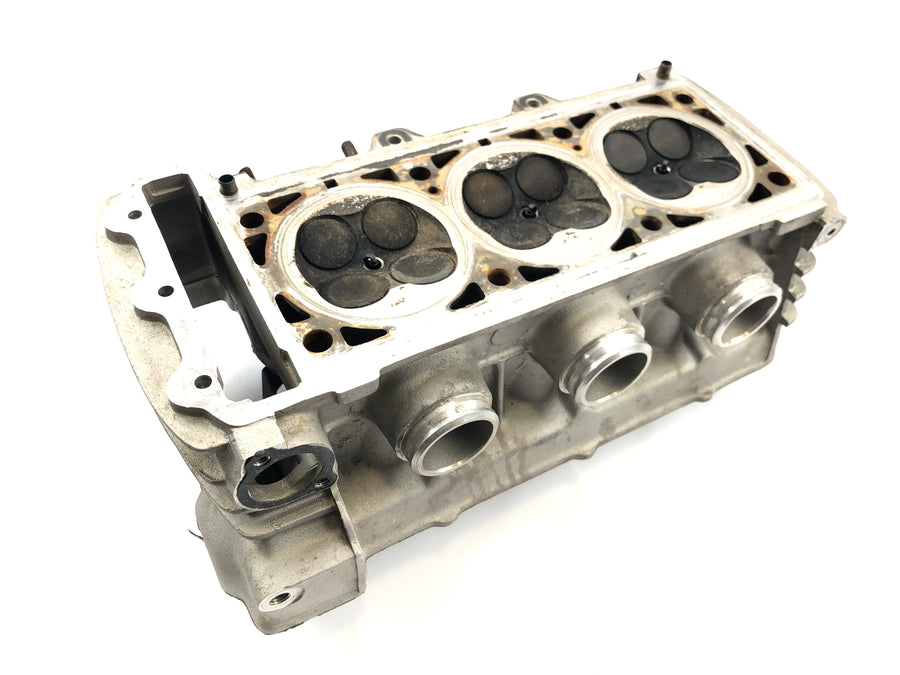 Triumph Adventurer 900 T309RT [1998] - Cylinder head valve head cylinder head housing