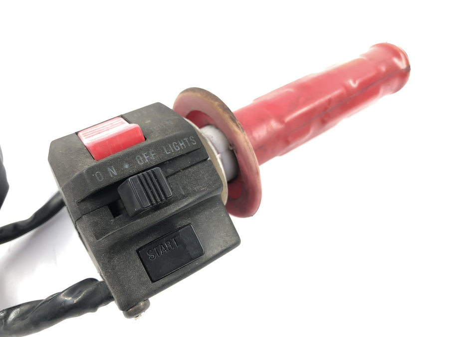Suzuki GSX R 1100 GV73B [1990] - handlebar fitting handlebar switch on the right gas handle