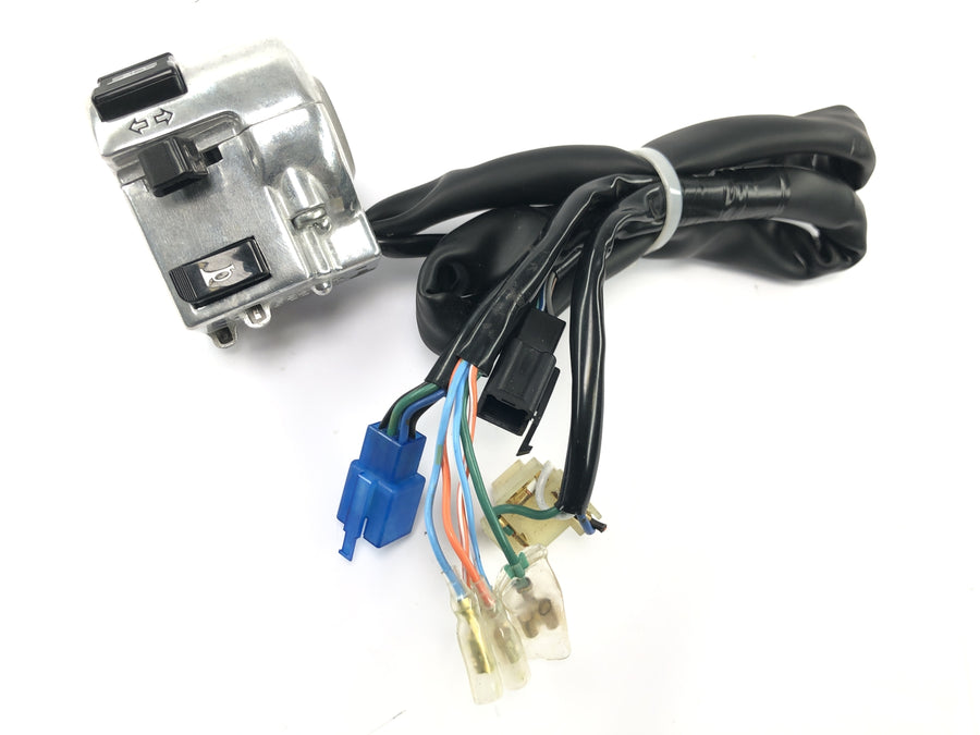 Honda VTX 1800 SC46 [2004] - Handlebar switch left light switch indicator