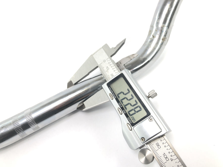 Kawasaki Zephyr 750 ZR750C [1994] - Guidon guidon tube acier 22mm chromé