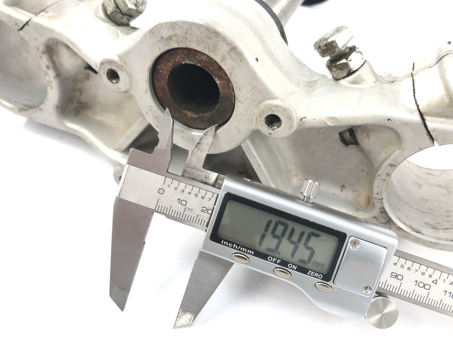 Yamaha TT 600 R DJ01 [1998] - Gabelbrücke unten