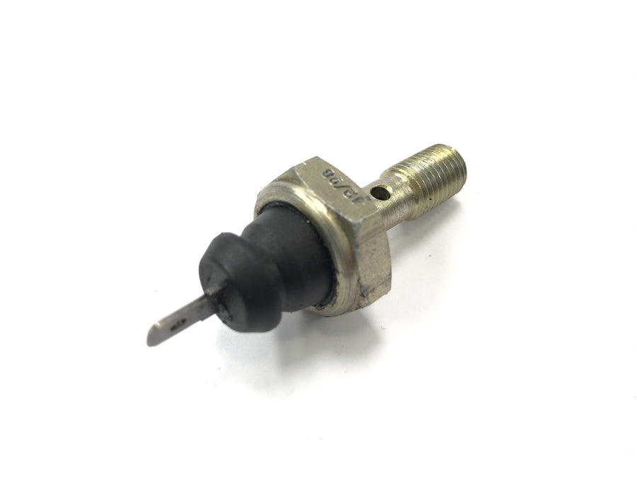 Triumph Speed ​​Triple T509 [1998] - Oil pressure switch