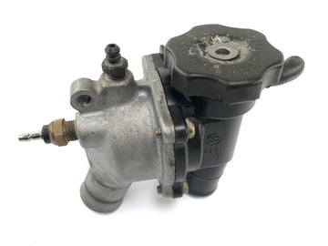 Kawasaki ZRX 1200 S ZRT20A [2002] - coolant thermostat thermostat housing