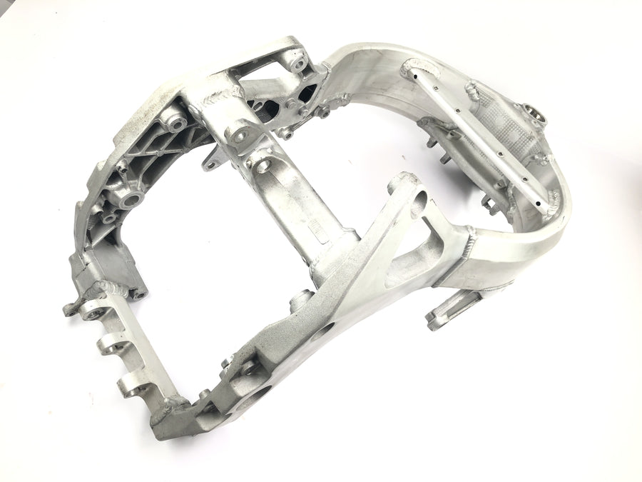 Honda CBR 900 RR Fireblade SC33 [2000] - Frame main frame with papers
